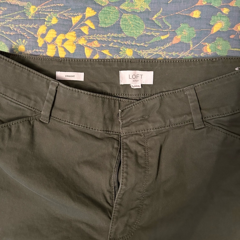LOFT Olive Ankle Pants